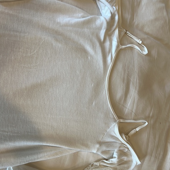 Beautiful cream open shoulder midi-dress - Picture 3 of 3